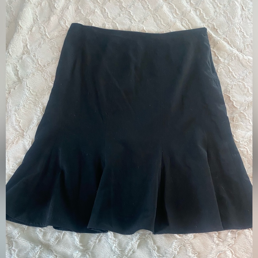 Black flared Nine West black skirt size 16